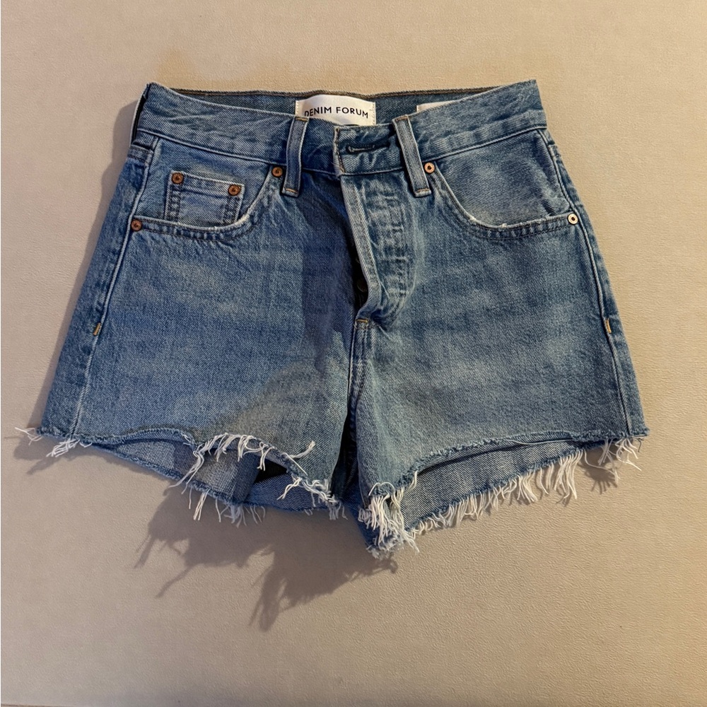 Aritzia shorts